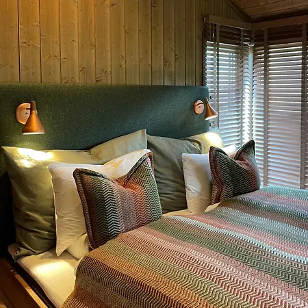 70s Architectural With Views In *