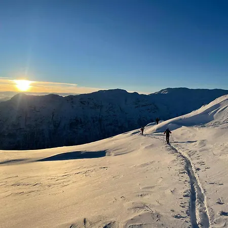 בית נופש 70s Architectural With Views In